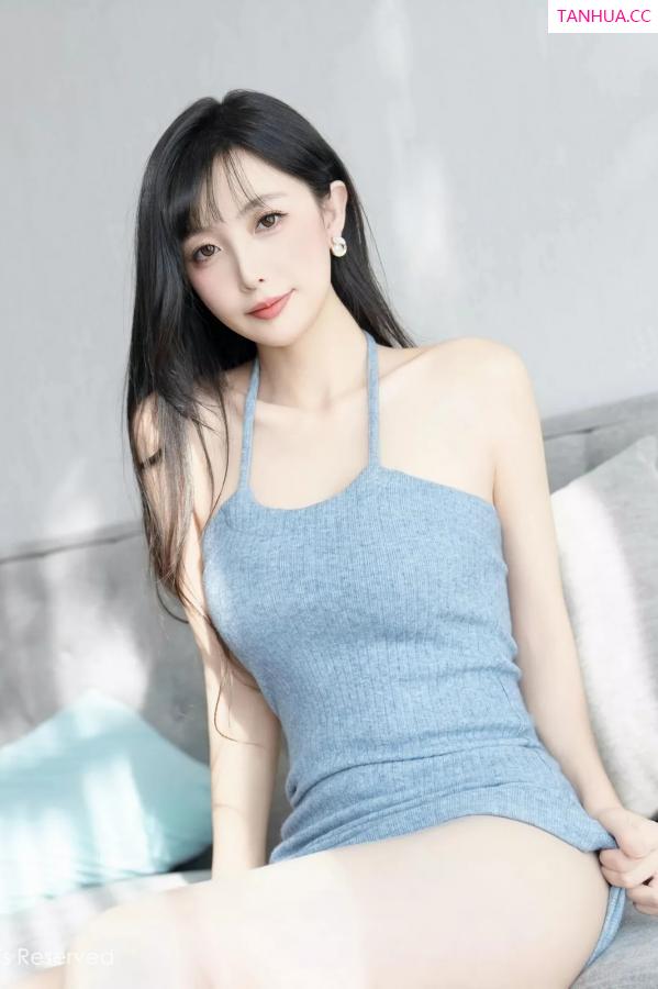   [XiuRen]高清写真图 2025.04.08 No.10124 樱桃小阑子 灰色丝袜第32张图片